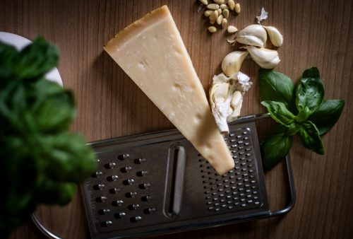 Ingredience na pesto