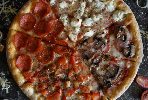 Pizza 4 stagioni ("čtyř ročních období")