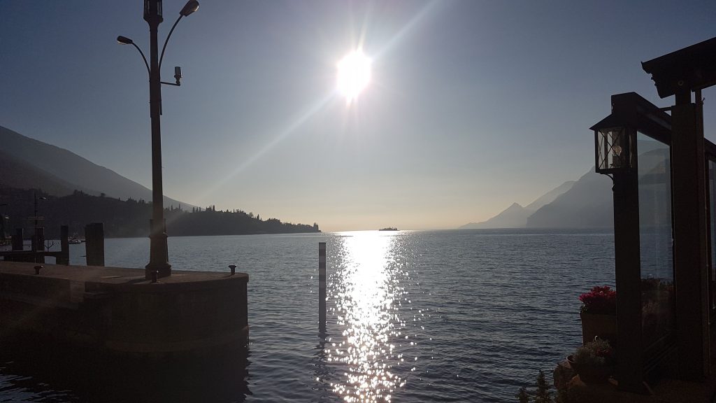 Riva del Garda - výhled na jezero
