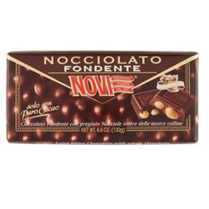 Čokoláda hořká s lískovými oříšky Novi
